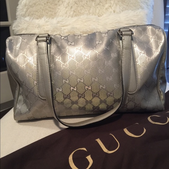 Gucci Handbags - Gucci bag